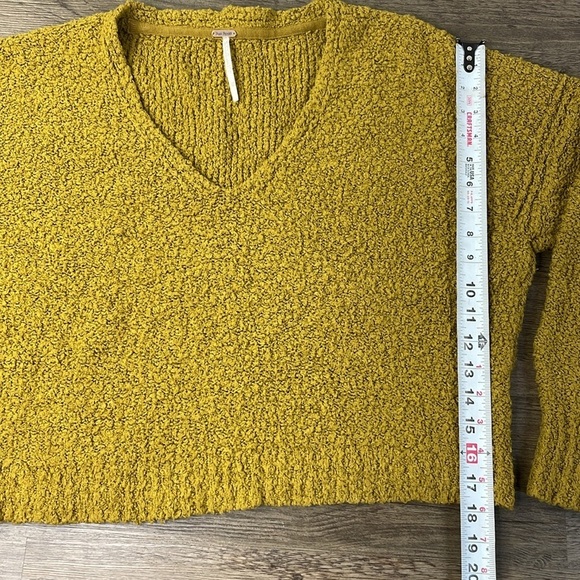 Free People Finders Keepers V-Neck Sweater Athens Moss, SIZE XS - Picture 6 of 11